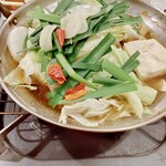 博多天神 もつ鍋 お多福 - もつ鍋は一人前から注文可♪