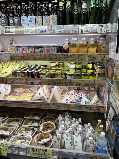 手作りお惣菜・弁当 スーパー グリーンストア - 遊佐（コンビニ・スーパー）の写真