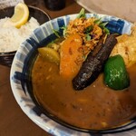 スープカレー奥芝商店 - 知床鶏チキンレッグ