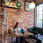 シェイクツリー バーガー＆バー - 