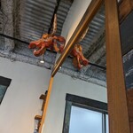 THE BURGER STAND FELLOWS - ここの席でした。わかるかな？