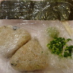 ぼうの - 翌朝用の鉄鍋ご飯のお握り