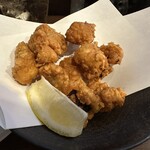 新橋 とうり 弐ノ丸 - タコの唐揚げ