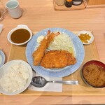 Yokozuna Tonkatsu Dosukoi Tanaka - 