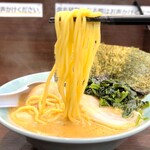 Konshinya - 麺リフト