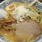 魚らん坂 - 味噌ラーメンらしい味噌ラーメンでした。