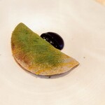 ACiD brianza - 今回は二つ折りのガレット。中には鴨のフォンデュと栗、ブルーベリーと白味噌のソース。鴨の旨みが美味しいのと、ブルーベリーの果実味がとても好み。こちらも大好きでした(^^)