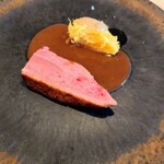 ACiD brianza - 紀州鴨の炭火焼き、安納芋ローストと。安納芋には胡麻ペーストでコクや風味がプラスされて、お肉には肝のソースとともに。こちらも絶妙ベストマッチングでしたね(^^)