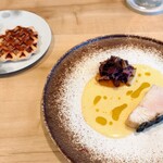 ACiD brianza - ワッフルでチーズソース拭ってきれいにもれなくいただきました＼(^o^)／美味しかったですよ〜