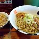 麺屋久兵衛  - 煮干し油そば