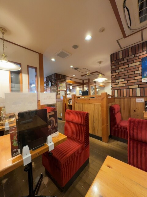 Komeda Coffee Ten Higashi Sakura Takehiradori Ten photo 4