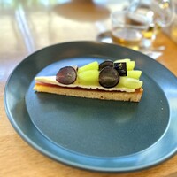 TOOTH TOOTH GARDEN RESTAURANT - 