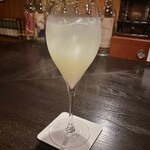 バー エイジング - 梨のカクテル
