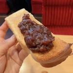 コメダ珈琲店 - これが！名古屋で食べる、小倉トーストだ　※味は全国共通