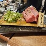 焼肉酒場にくまる - 