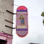 Voodoo Doughnut - Sign(day)