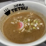 つけめん102 - 魚介醤油豚骨スープ