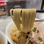 つけめん102 - 麺リフトアップ