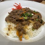 大衆肉酒場 ゼニバ - 牛すじプルコギ丼