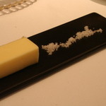 レストランディファランス - 無塩バターと岩塩