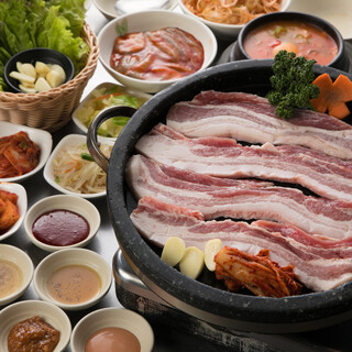 ボリューム満点の料理！