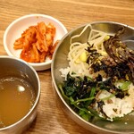 手打ち冷麺 韓国料理 ヤタイ - 