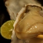 千春鮨 - 厚岸の牡蠣は超肉厚