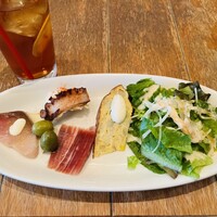 Bar Espanol LA BODEGA 大阪店 - タパスセット