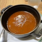 CURRY CLUB キュイエール - スパイシーだが酸味も感じる