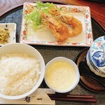 御食事処 都一 - ご飯、海老フライ、茶碗蒸し　それぞれ単品
