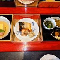 日本料理 湯河原 華暦 -  日本料理 湯河原 華暦 -