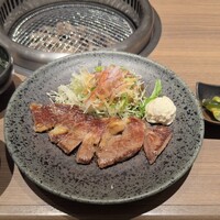 焼肉・しゃぶしゃぶ たちばな ヒルトンプラザイースト店 - 