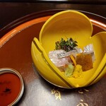 菊乃井 - お造り　明石鯛、うおせ昆布
            