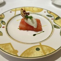 レストラン アラジン - 2種のグレープフルーツ カンパリー風味テリーヌ
                      ヨーグルトシャーベット