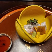 菊乃井 本店 - お造り　明石鯛、うおせ昆布
                      