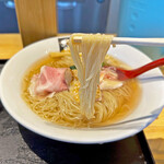 超純水採麺 天国屋 - 自家製麺の細麺ストレート