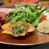 MAKIBI - 
