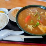 まるへいうどん - 野菜カレーうどん定食　コロッケchois