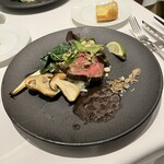 KINOE - この日は牛肉にポルチーニ茸