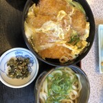 Udon Dokoro Menraku - 