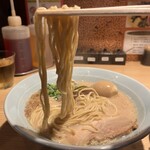 自家製麺 MENSHO TOKYO - 麺