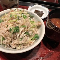 鉄板焼き いわ倉 - 北海道産ズワイガニと根三つ葉の山椒ライス