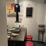 くわはた - テーブル席