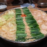 博多もつ鍋 前田屋 - 