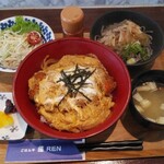 REN - 玉子かつ丼・ミニおろしそば・ミニサラダ