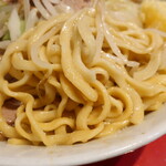 ラーメン二郎 - 麺