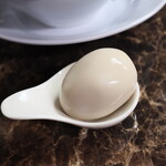 自家製麺 ら～めん かり屋 - 味玉。