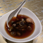 紅毛港海鮮餐廳 - 蜆の前菜、食べかけ