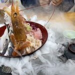 みなと市場 小松鮪専門店 - 山ほこ丼2,000円