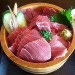 宅配弁当・食堂 たばご屋 - 切り身がデカイ!